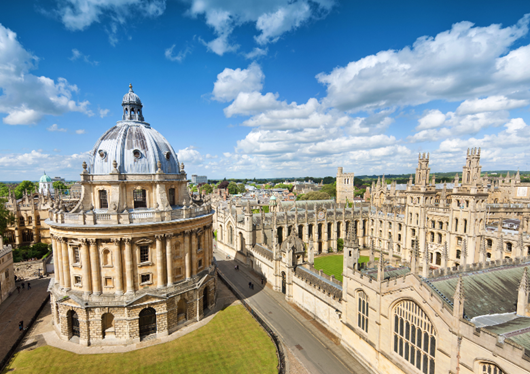 Oxford, berço de instituições de ensino famosas e um destino perfeito de intercâmbio